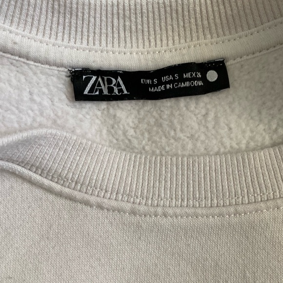 Sweatshirt - Picture 3 of 3